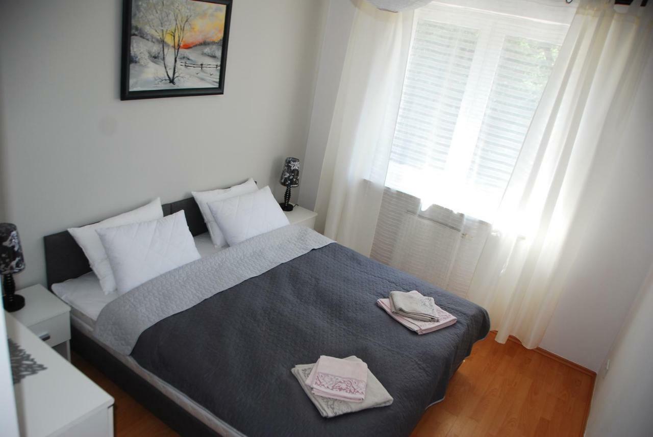 Kasztanowa Apartament Varšava Exteriér fotografie