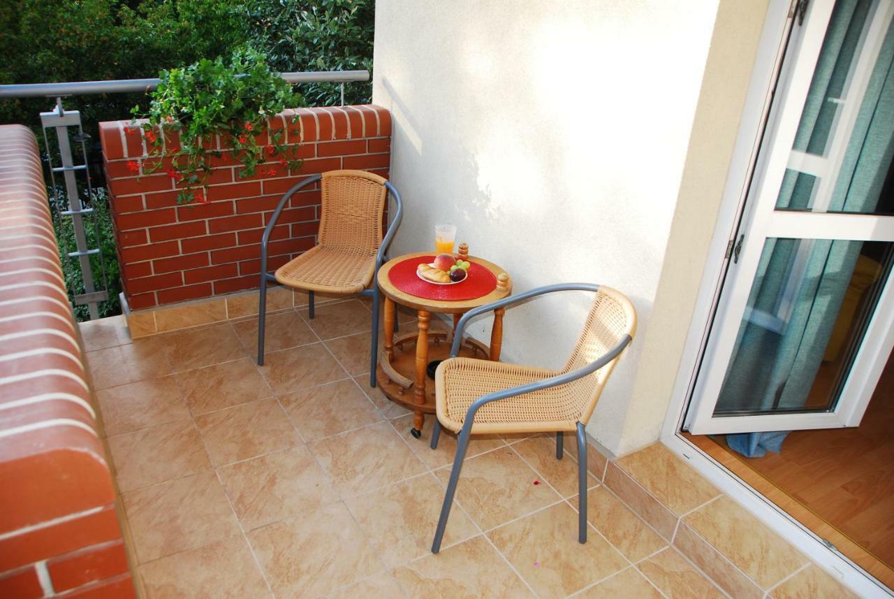 Kasztanowa Apartament Varšava Exteriér fotografie