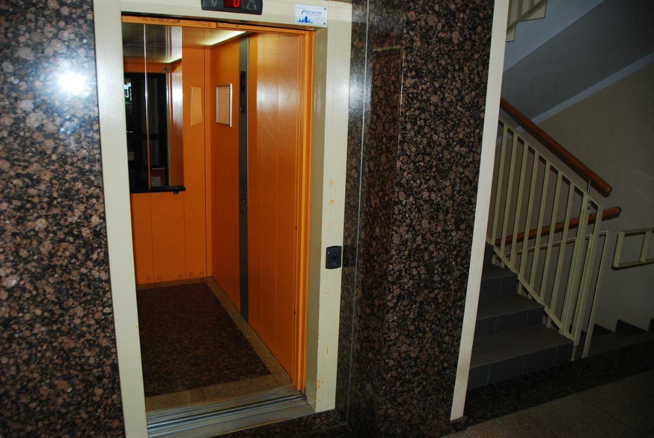 Kasztanowa Apartament Varšava Exteriér fotografie